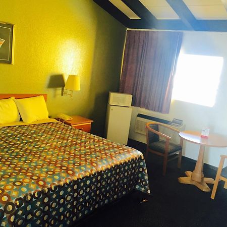 Travelodge By Wyndham New Braunfels Exteriér fotografie