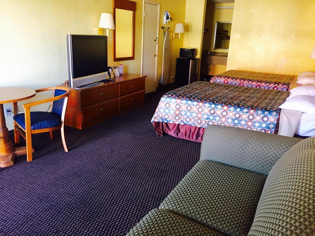 Travelodge By Wyndham New Braunfels Exteriér fotografie