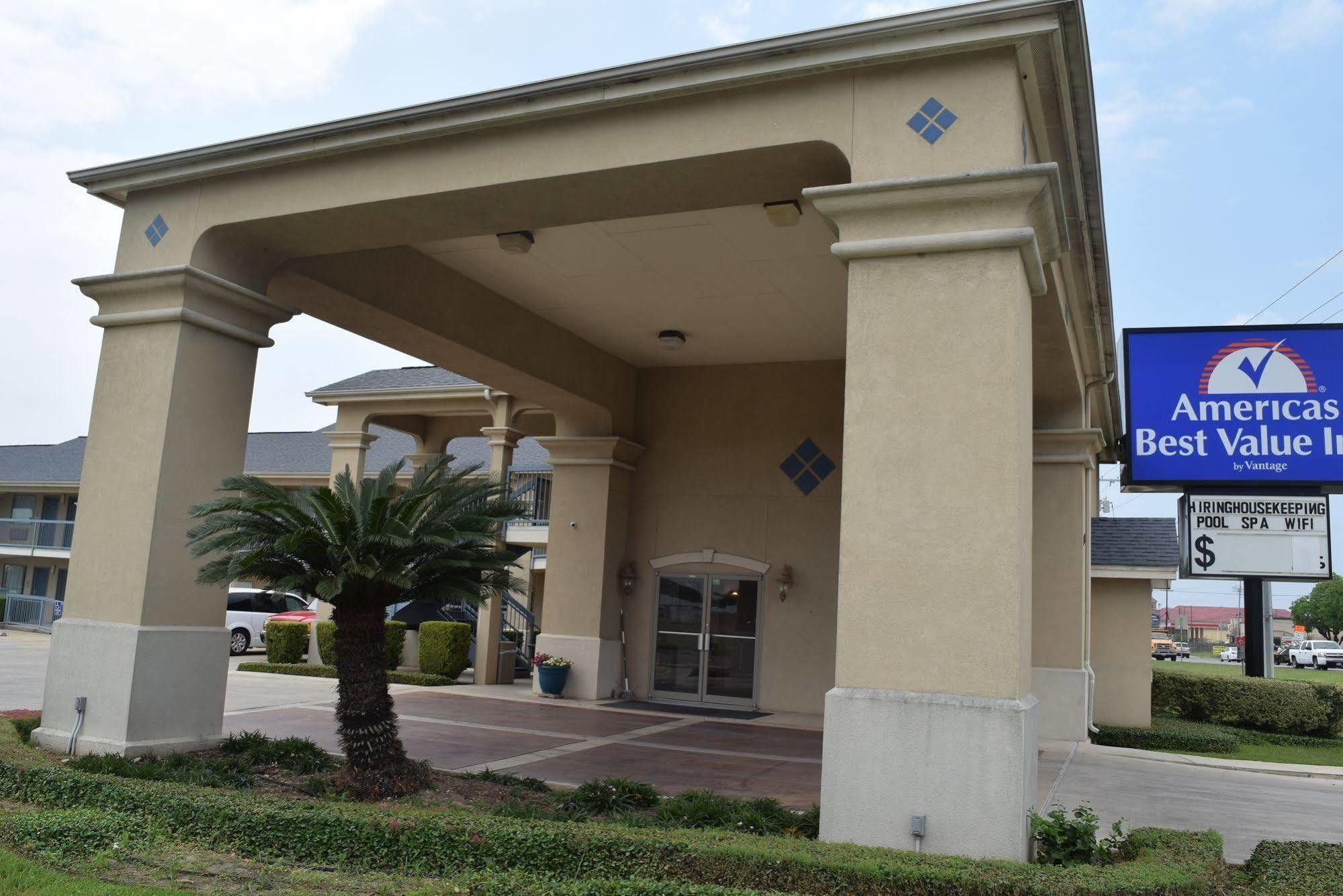 Travelodge By Wyndham New Braunfels Exteriér fotografie