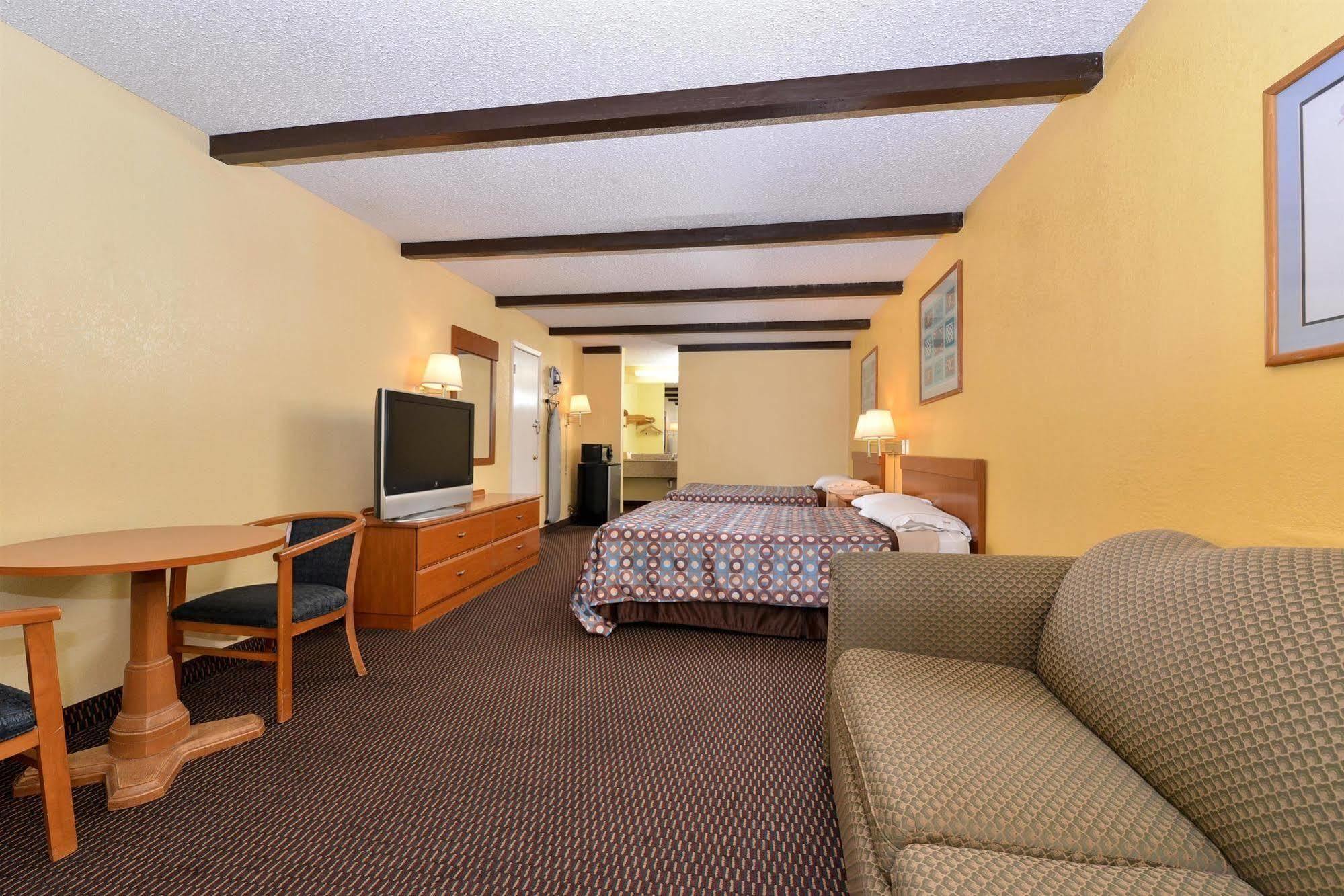 Travelodge By Wyndham New Braunfels Exteriér fotografie